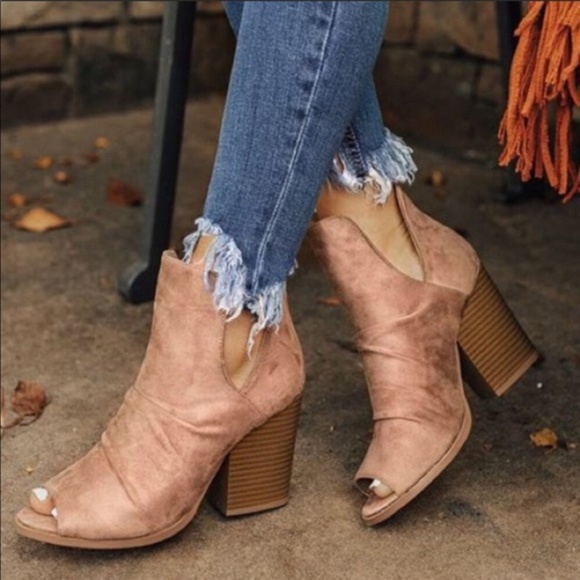 Shoes - Taupe Peep Toe Booties 7.5